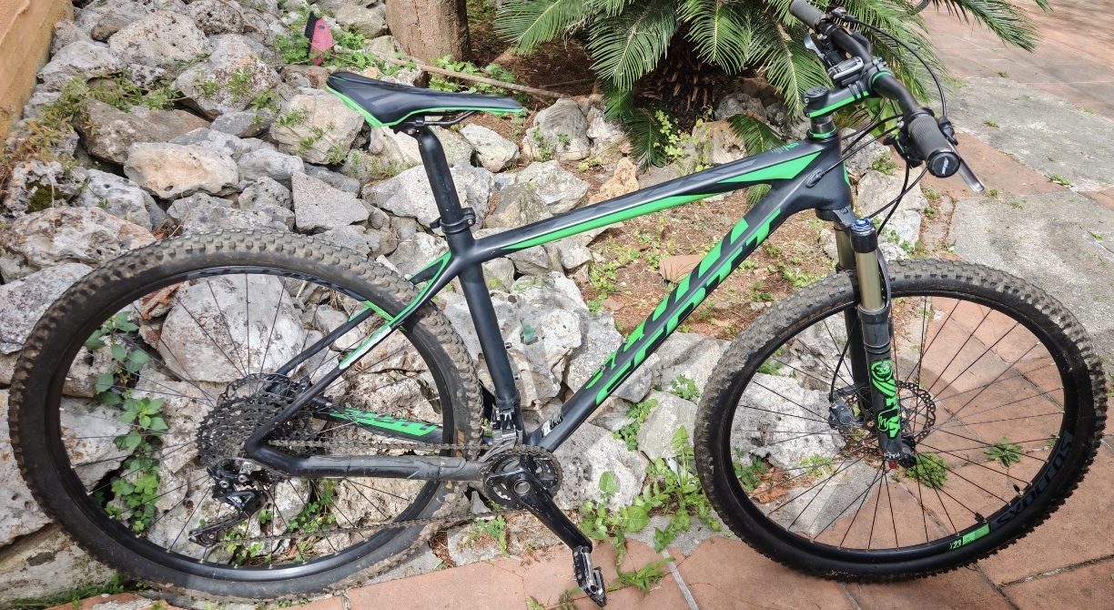 Mtb 29 L reant bike Scott carbon